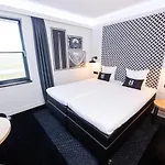 Gr8 Maastricht Aachen Airport Beek