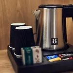 Gr8 Maastricht Aachen Airport Отель 3*