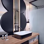 Gr8 Maastricht Aachen Airport Szálloda