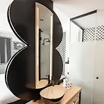 Gr8 Maastricht Aachen Airport Szálloda 3*