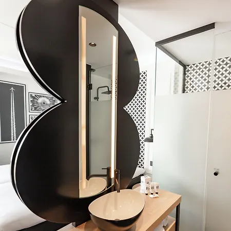 Gr8 Maastricht Aachen Airport Hotel 3*