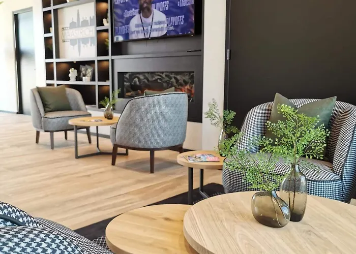 Gr8 Maastricht Aachen Airport 3*