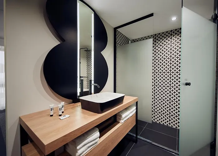 Gr8 Maastricht Aachen Airport